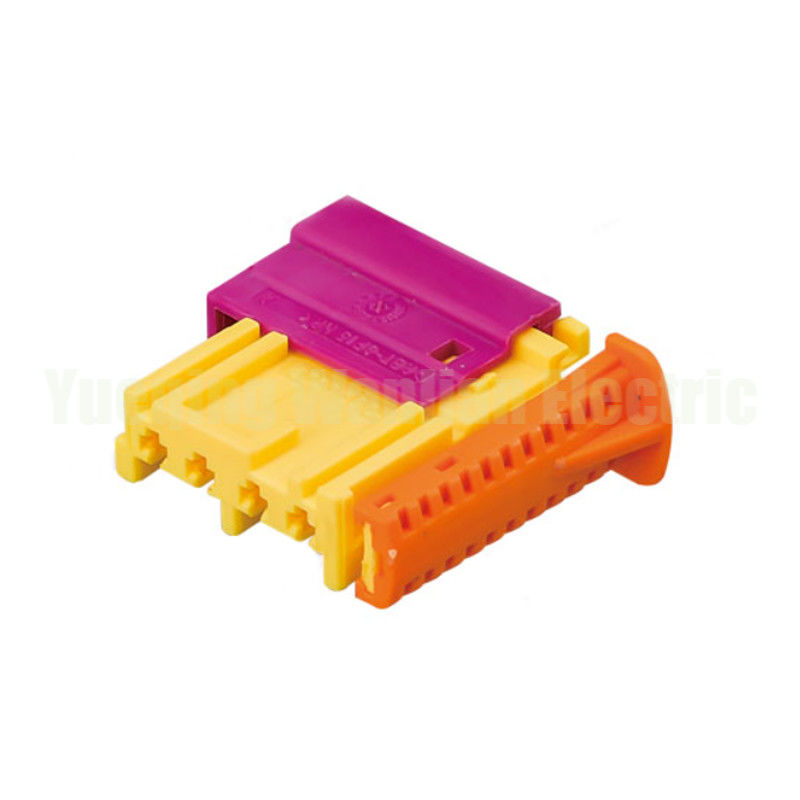 60203904 4 broches connecteur automobile imperméable à l' eau jaune / rose boîtier fil de plomberie câble harnais