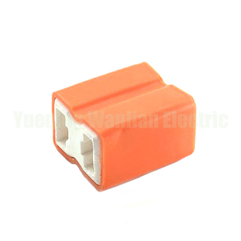 2 broches H7-2A Connecteur en céramique automobile Porteur de lampe automatique droit Boucle d'ampoule en céramique