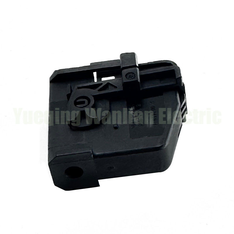 18 épingle 1-1355350-1 965778-1 1-967416-1 1-969489-1 Plug du panneau de climatisation de voiture Plug du compteur d'amplificateur automatique