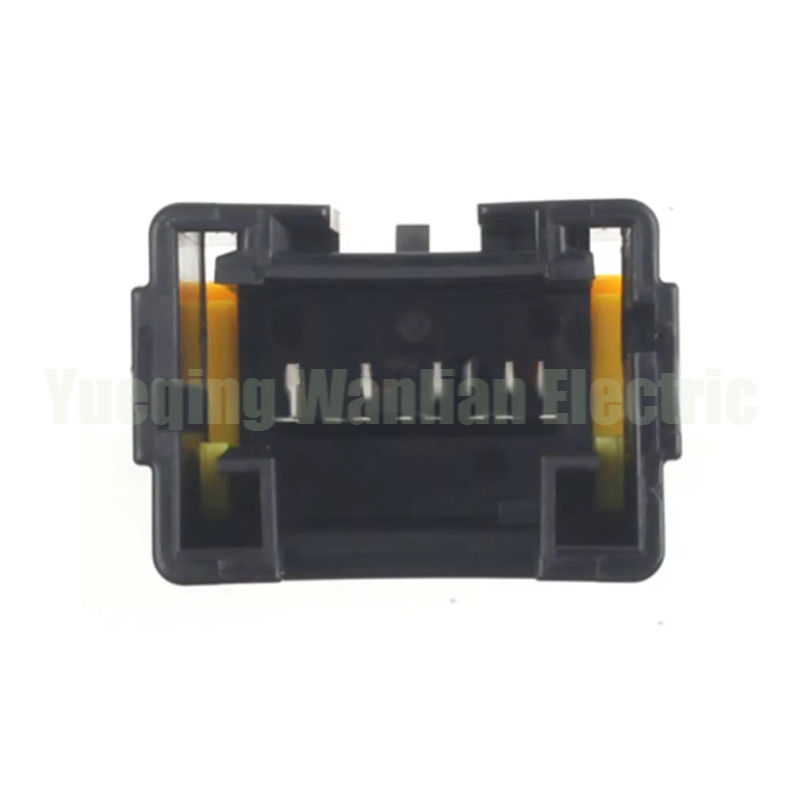 4 épingle 98822-1041 Connecteur de câble électrique de voiture AC Assemblage accessoires automobiles prise mâle