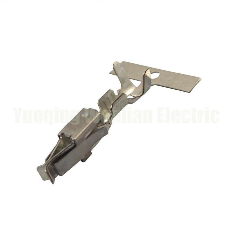 144432-1 Splices de voiture Fil terminal crimp terminal logement connecteur terminal auto électrique terminal crimping