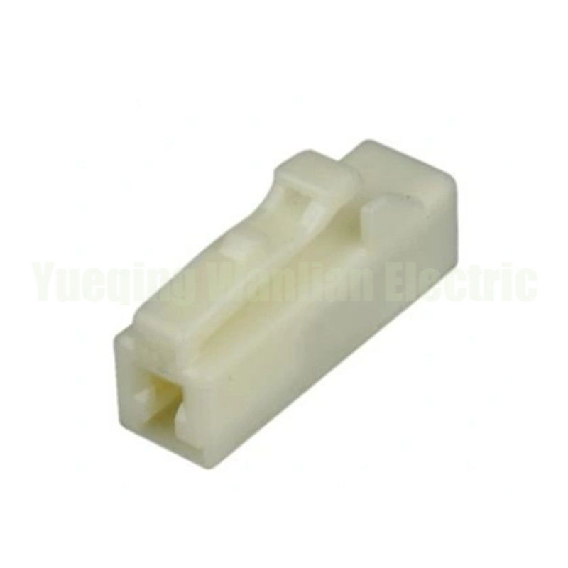 1 épingle 7283-1010 MG651194 Connecteur de câble féminin Connecteur automobile de remplacement étanche blanc